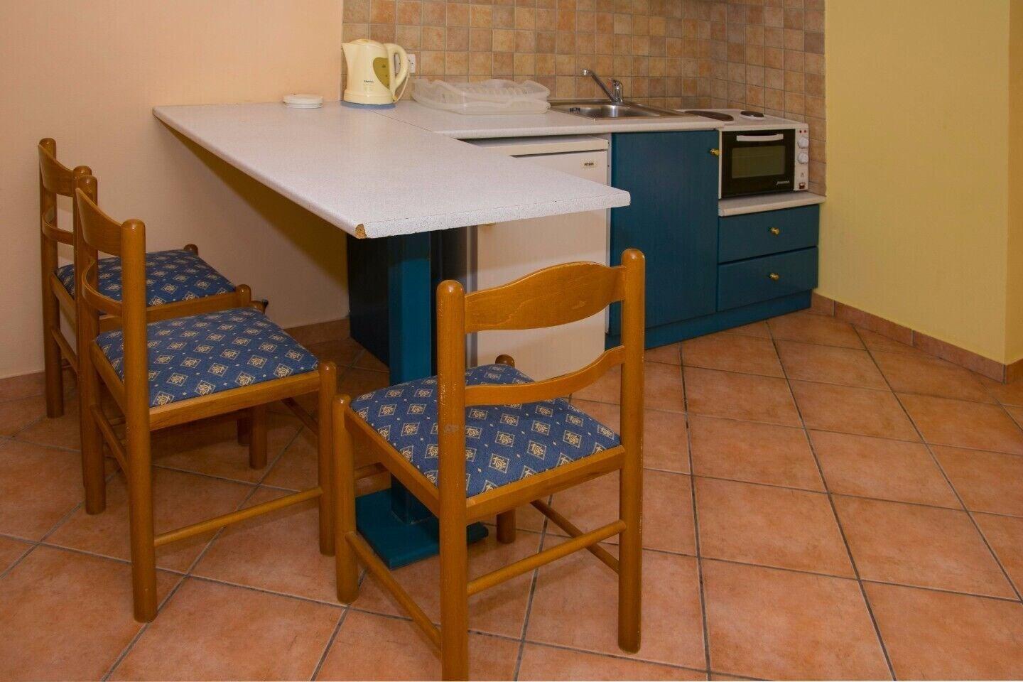 Hotel Olive Grove 2*