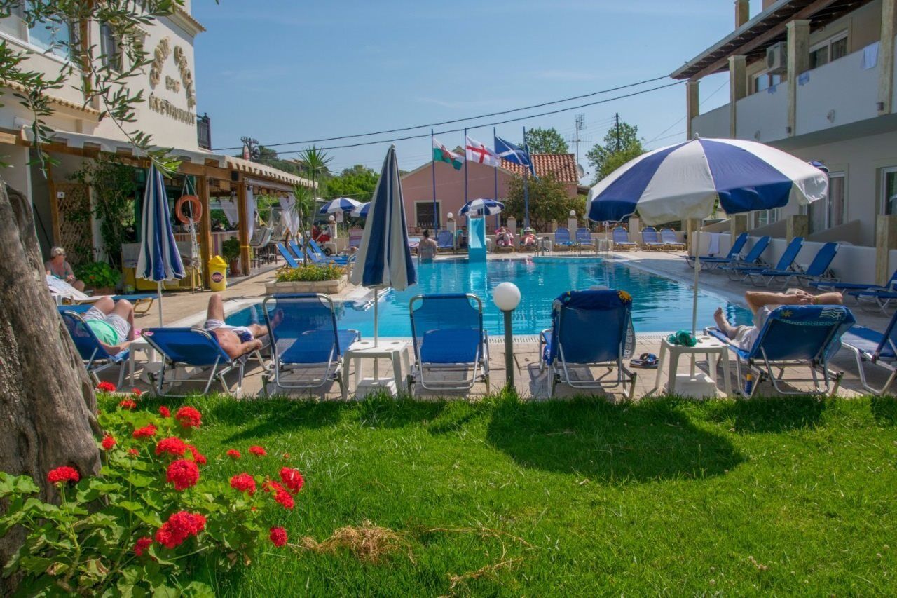 Olive Grove Hotel 2*